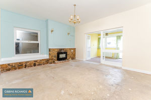 Dining Room- click for photo gallery